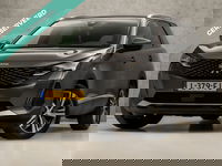 Peugeot 5008 - 1.2 PureTech Allure Sport 7 Persoons (APPLE CARPLAY, GROOT NAVI, 360 CAMERA, LEDER, ADAPTIVE CRUISE, SPORTSTOELEN, ELEK ACHTERKLEP, KEYLESS, GETINT GLAS, SFEERVERLICHTING, NIEUWSTAAT)