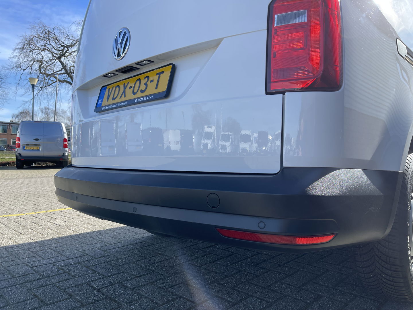 Volkswagen Caddy 2.0 TDI 102pk L2H1 BMT Maxi Comfortline / Flexmo ingerichte laadruimte met omvormer ! / vaste prijs rijklaar € 13.950 ex btw / lease vanaf € 235 / euro 6 / bpm vrij / airco / cruise