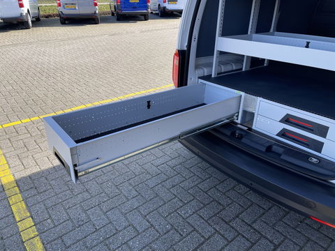 Volkswagen Caddy 2.0 TDI 102pk L2H1 BMT Maxi Comfortline / Flexmo ingerichte laadruimte met omvormer ! / vaste prijs rijklaar € 13.950 ex btw / lease vanaf € 235 / euro 6 / bpm vrij / airco / cruise