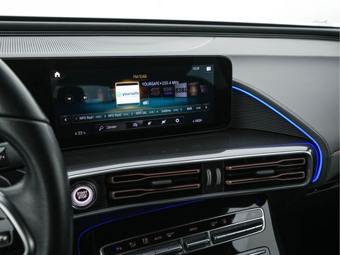 Mercedes-Benz EQC 400 4MATIC Business Solution Luxury 80 kWh {SOH-89%} (INCL.BTW) Aut.*LEATHER | FULL-LED | DISTRONIC | BLINDSPOT | HEATED-COMFORTSEATS | DIGI-WIDESCREEN | DAB+ | KEYLESS | AMBIENTLIGHT | NAVI-FULLMAP | ECC | PRIVACY-GLASS | PDC | 20''ALU*