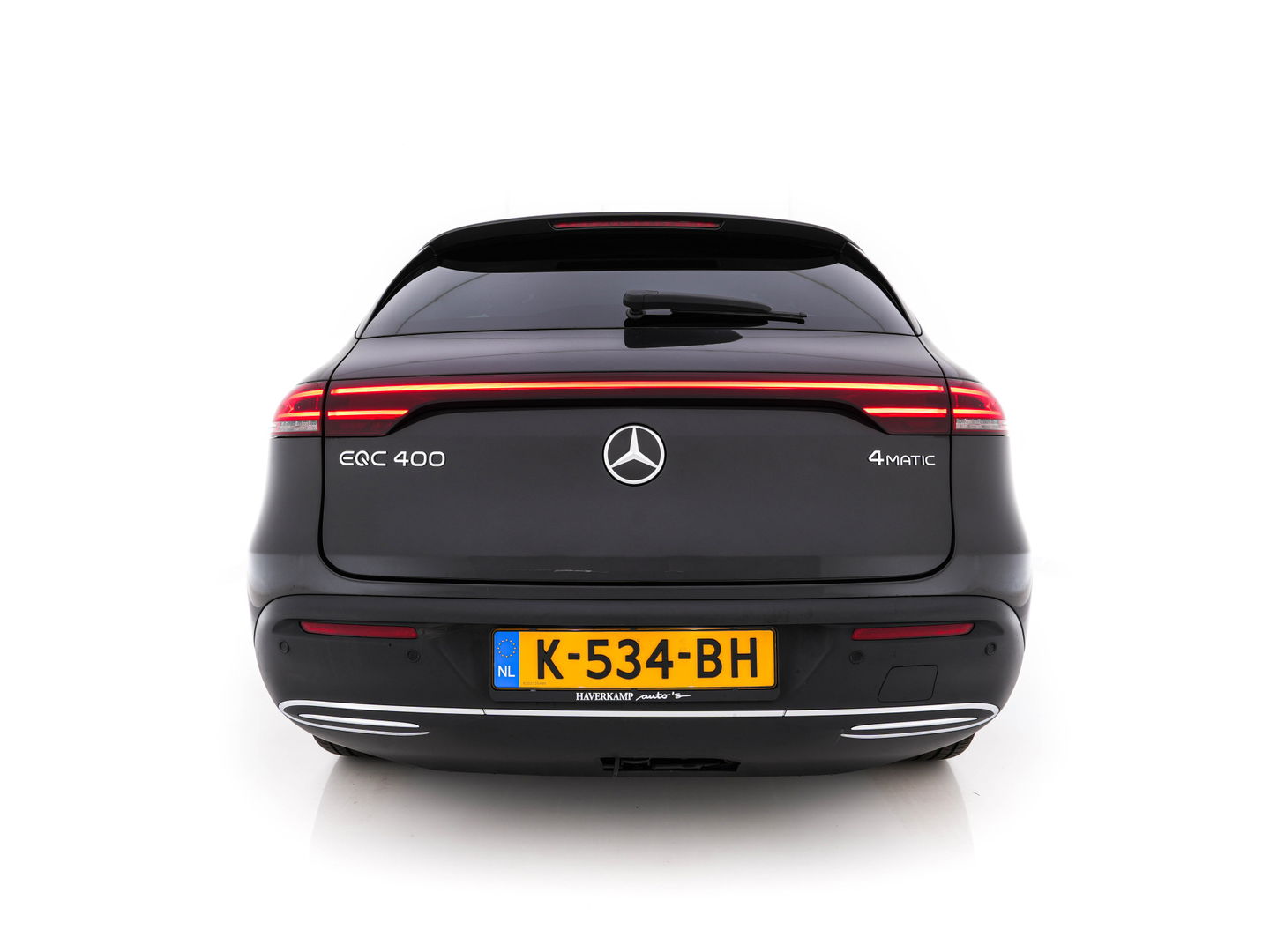 Mercedes-Benz EQC 400 4MATIC Business Solution Luxury 80 kWh {SOH-89%} (INCL.BTW) Aut.*LEATHER | FULL-LED | DISTRONIC | BLINDSPOT | HEATED-COMFORTSEATS | DIGI-WIDESCREEN | DAB+ | KEYLESS | AMBIENTLIGHT | NAVI-FULLMAP | ECC | PRIVACY-GLASS | PDC | 20''ALU*