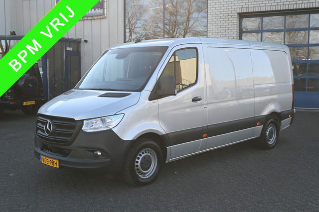 Mercedes-Benz Sprinter - 315 CDI L2H1 RWD 3500 kg trekhaak, Geveerde stoel, MBUX 10.25, Werkplaats inrichting, Etc.