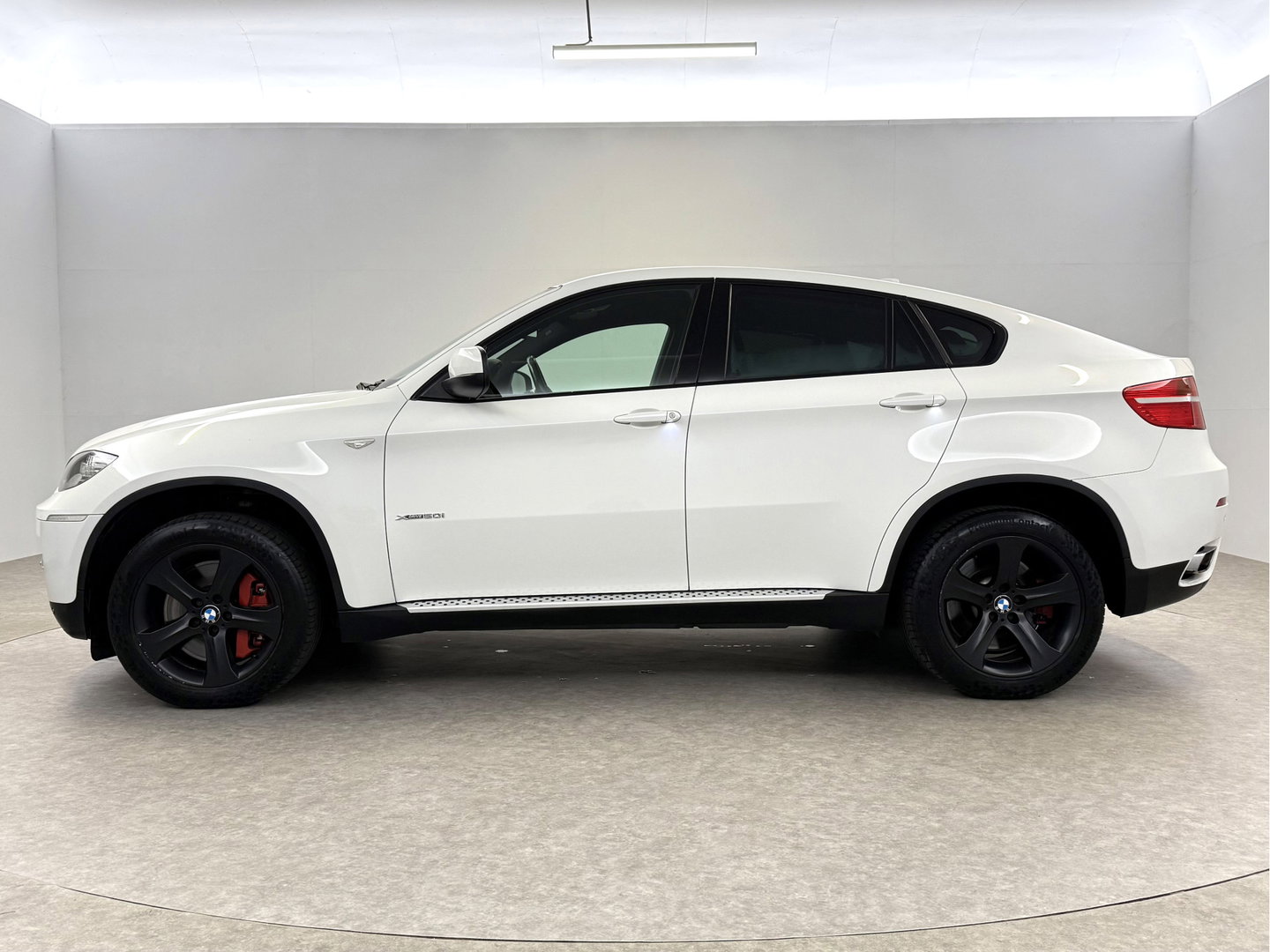 BMW X6 xDrive50i High Executive 408PK | V8 | Camera | Memory | HuD | Cruise | Navi | Stoelverw.