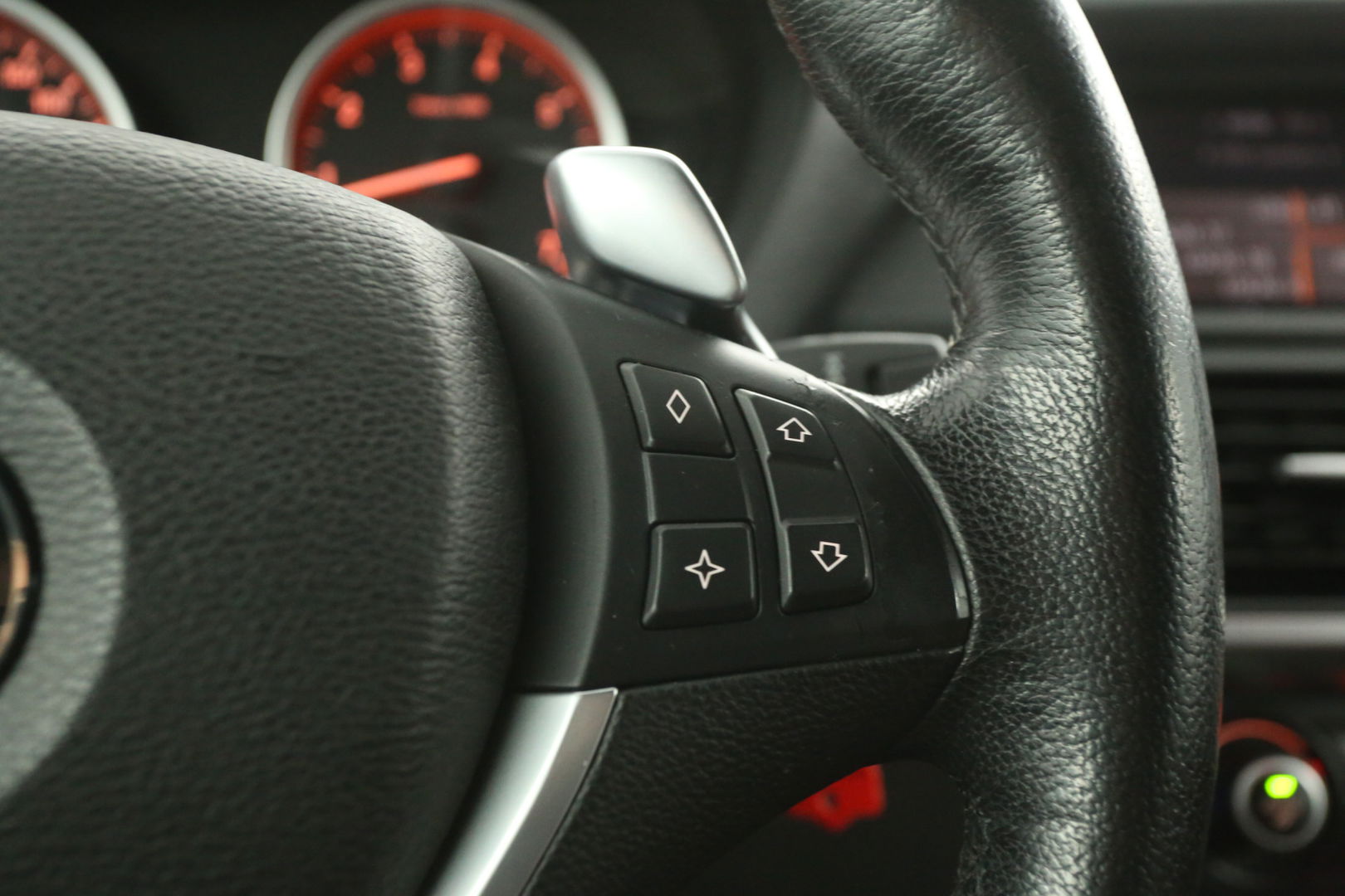 BMW X6 xDrive50i High Executive 408PK | V8 | Camera | Memory | HuD | Cruise | Navi | Stoelverw.