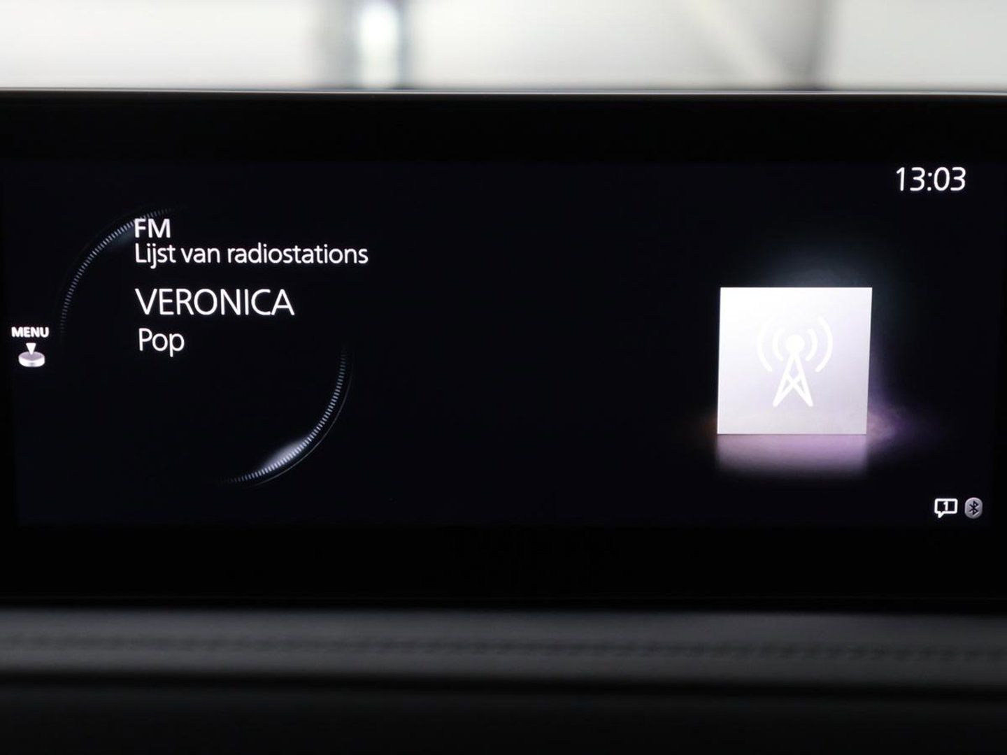 Mazda CX-30 2.0 e-SkyActiv-X M Hybrid Comfort | Stoelverwarming | Head-Up | Camera | Carplay | Adaptive cruise | Navigatie | Stuurverwarming | 18'' | Keyless | Full LED | Climate control