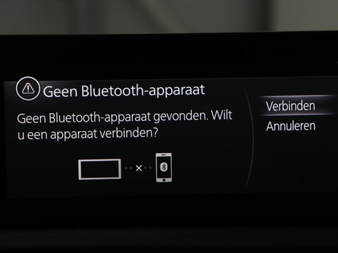 Mazda CX-30 2.0 e-SkyActiv-X M Hybrid Comfort | Stoelverwarming | Head-Up | Camera | Carplay | Adaptive cruise | Navigatie | Stuurverwarming | 18'' | Keyless | Full LED | Climate control