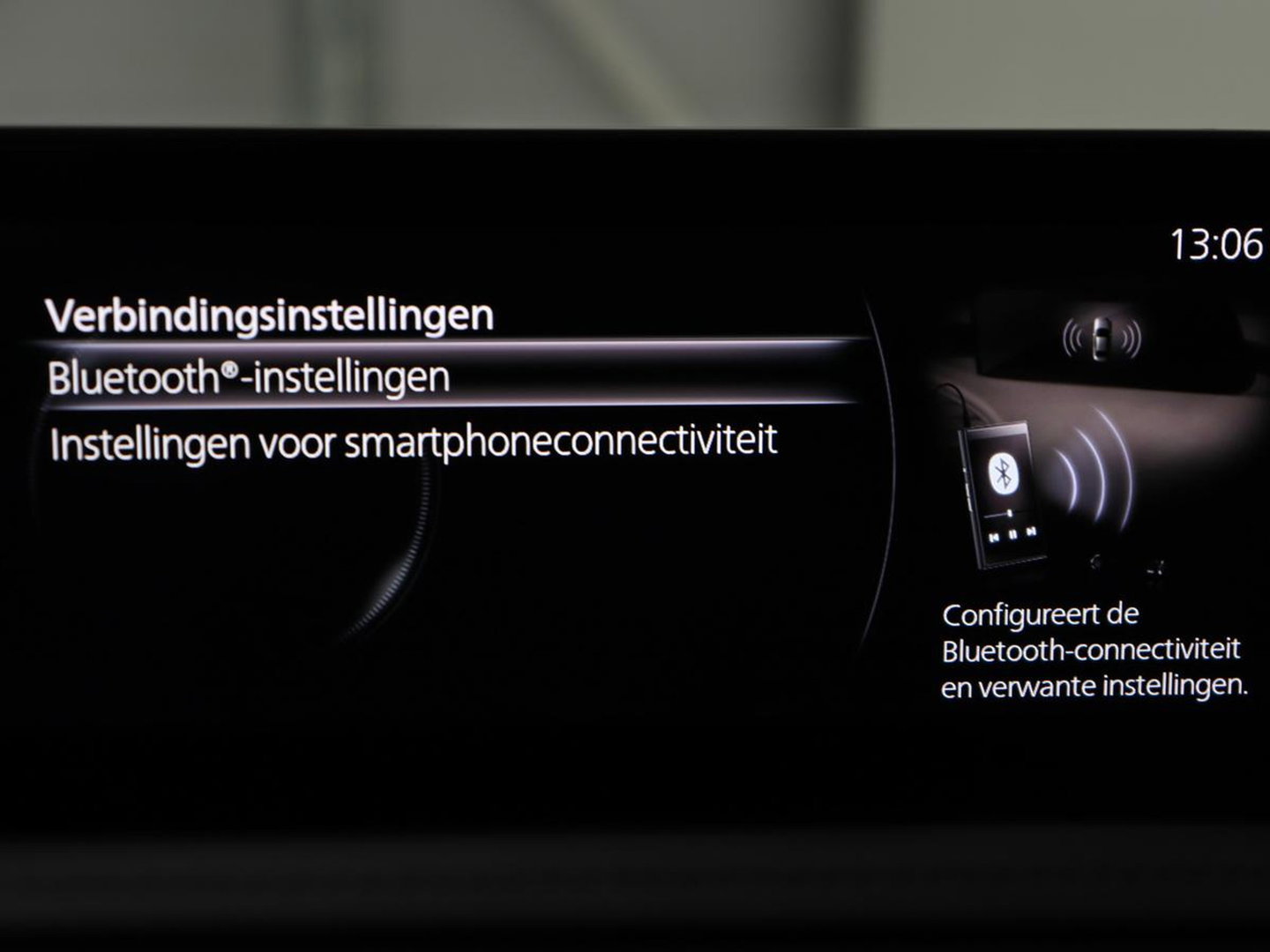 Mazda CX-30 2.0 e-SkyActiv-X M Hybrid Comfort | Stoelverwarming | Head-Up | Camera | Carplay | Adaptive cruise | Navigatie | Stuurverwarming | 18'' | Keyless | Full LED | Climate control