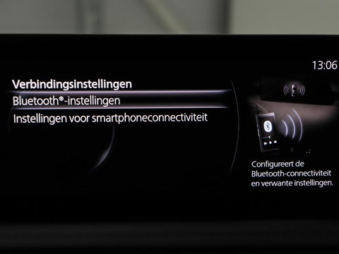 Mazda CX-30 2.0 e-SkyActiv-X M Hybrid Comfort | Stoelverwarming | Head-Up | Camera | Carplay | Adaptive cruise | Navigatie | Stuurverwarming | 18'' | Keyless | Full LED | Climate control