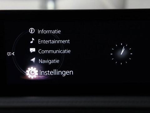 Mazda CX-30 2.0 e-SkyActiv-X M Hybrid Comfort | Stoelverwarming | Head-Up | Camera | Carplay | Adaptive cruise | Navigatie | Stuurverwarming | 18'' | Keyless | Full LED | Climate control