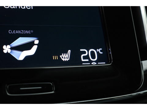 Volvo XC40 1.5 T5 Plug-in hybrid Plus Bright | Facelift | Trekhaak | Leer | Adap. Cruise | H&K Audio | Blis |