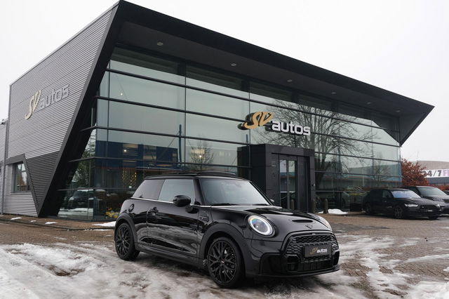 MINI Cooper S - Mini 2.0 John Cooper Works JCW Panoramadak Black edition Schaalstoelen NLauto BOMVOL!!