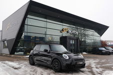 MINI Cooper S - Mini 2.0 John Cooper Works JCW Panoramadak Black edition Schaalstoelen NLauto BOMVOL!!