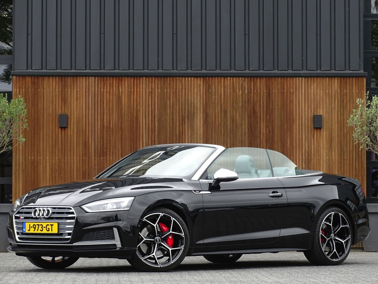 Audi A5 Cabriolet S5 3.0 V6T 354PK Quattro / B&O / 360˚ / LED