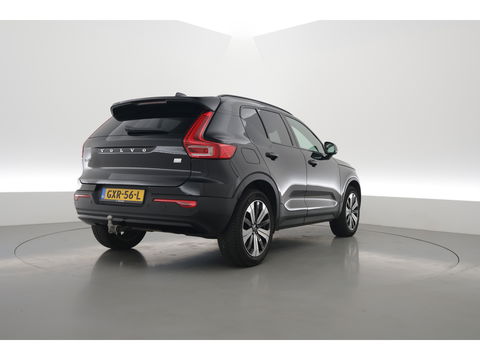 Volvo XC40 1.5 T5 Plug-in hybrid Plus Dark | Pano-dak | Trekhaak | ACC | H&K Audio |  Stoel + stuurverw. | Camera |  Elek. stoelen |
