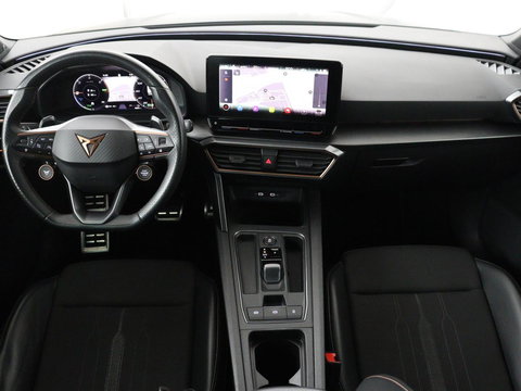 CUPRA Leon 1.4 eHybrid VZ Copper Edition | 245pk | Panoramadak | Stoelverwarming | Camera | Adaptive cruise | Sportstoelen | Sfeerverlichting | Carplay | Navigatie | Keyless | Stuurverwarming | PHEV | Plug In