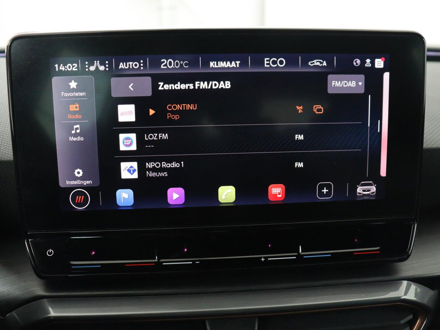 CUPRA Leon 1.4 eHybrid VZ Copper Edition | 245pk | Panoramadak | Stoelverwarming | Camera | Adaptive cruise | Sportstoelen | Sfeerverlichting | Carplay | Navigatie | Keyless | Stuurverwarming | PHEV | Plug In