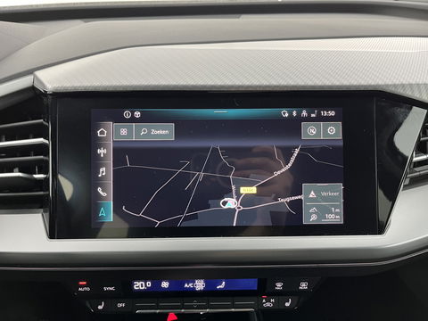 Audi Q4 e-tron 40 Advanced edition 77 kWh [ 3-Fase ] {SOH-92%} (INCL.BTW) Aut.*HEAT-PUMP | NAVI-FULLMAP | MATRIX-LED | KEYLESS | AUDI-SOUND |  DIGI-COCKPIT | DAB | CARPLAY | HEATED-SPORTSEATS | PRIVACYGLASS | CRUISE | 19''ALU*