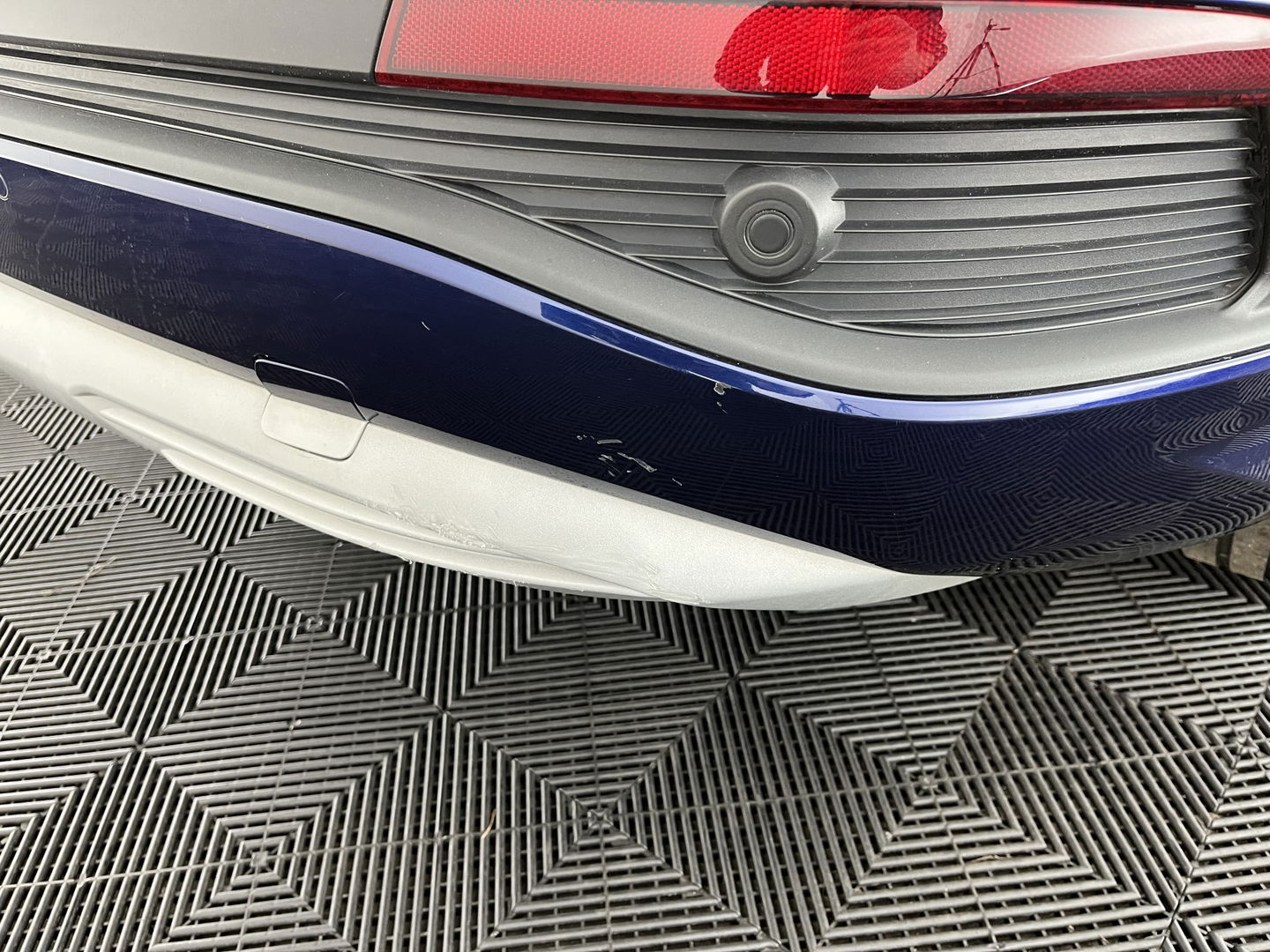 Audi Q4 e-tron 40 Advanced edition 77 kWh [ 3-Fase ] {SOH-92%} (INCL.BTW) Aut.*HEAT-PUMP | NAVI-FULLMAP | MATRIX-LED | KEYLESS | AUDI-SOUND |  DIGI-COCKPIT | DAB | CARPLAY | HEATED-SPORTSEATS | PRIVACYGLASS | CRUISE | 19''ALU*