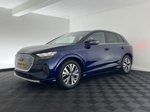 Audi Q4 e-tron 40 Advanced edition 77 kWh [ 3-Fase ] {SOH-92%} (INCL.BTW) Aut.*HEAT-PUMP | NAVI-FULLMAP | MATRIX-LED | KEYLESS | AUDI-SOUND |  DIGI-COCKPIT | DAB | CARPLAY | HEATED-SPORTSEATS | PRIVACYGLASS | CRUISE | 19''ALU*