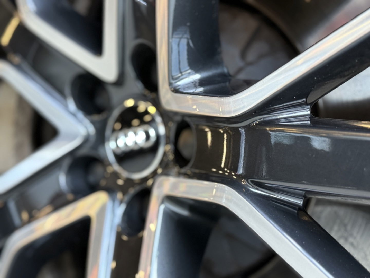 Audi A8 60 TFSIe 449PK Quattro / B&O / Laser / Massage