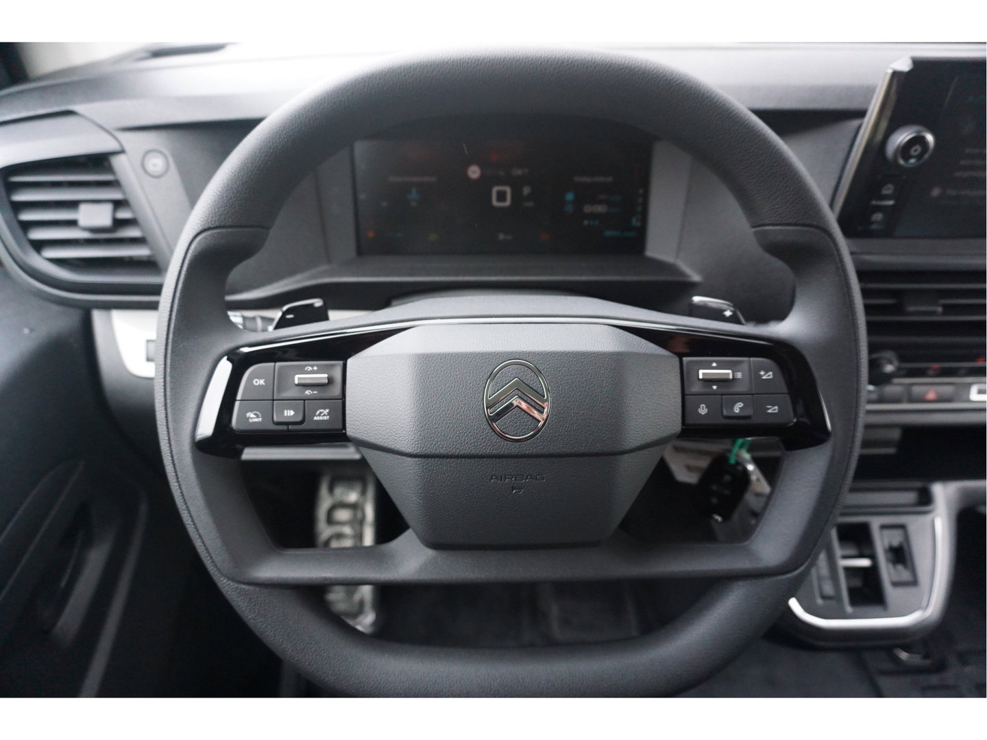 Citroën Jumpy 2.0D 180PK Automaat L3H1 BPM VRIJ!! Navi, Camera, Airco, Cruise!! Nr. 543