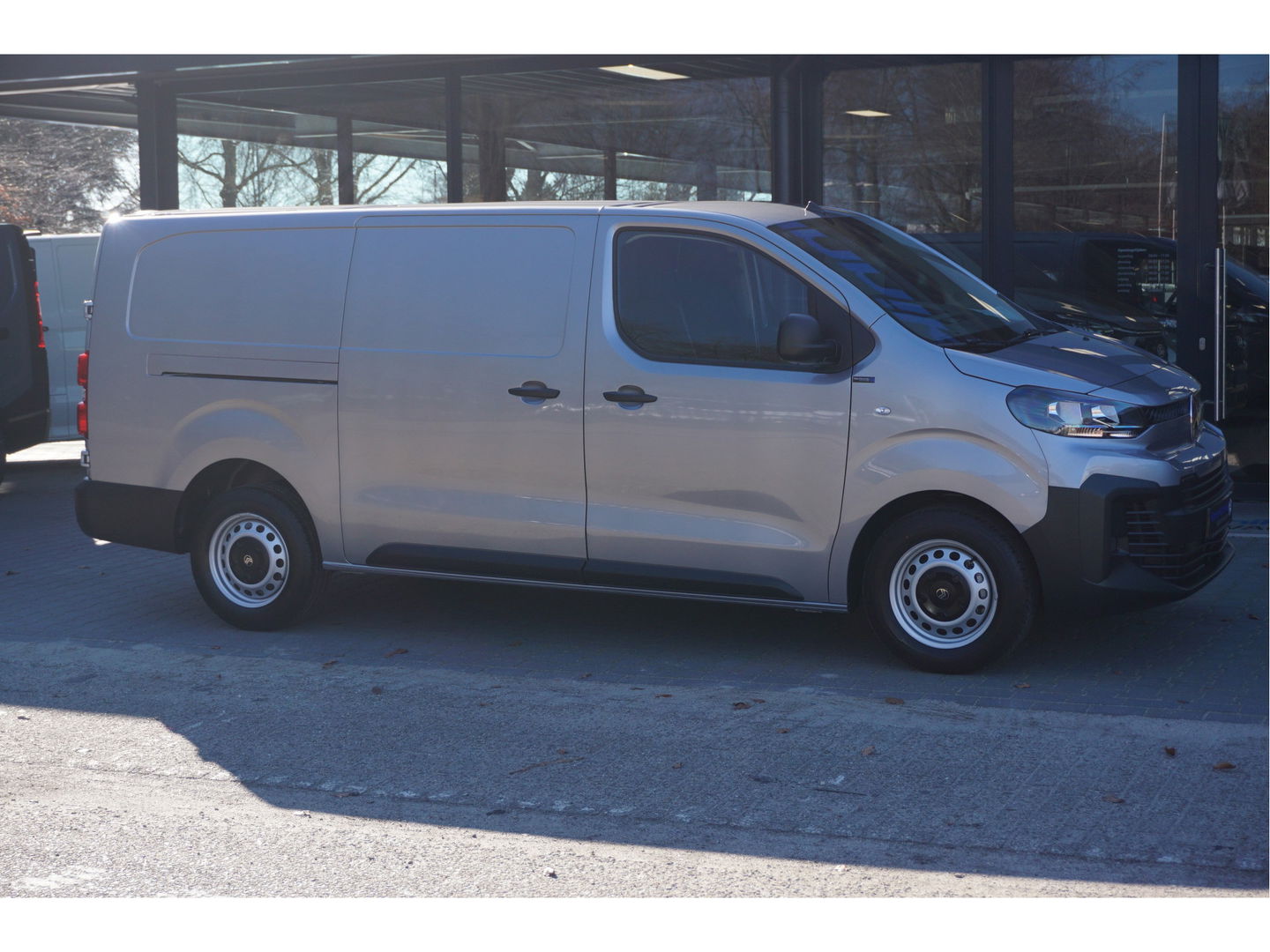 Citroën Jumpy 2.0D 180PK Automaat L3H1 BPM VRIJ!! Navi, Camera, Airco, Cruise!! Nr. 543