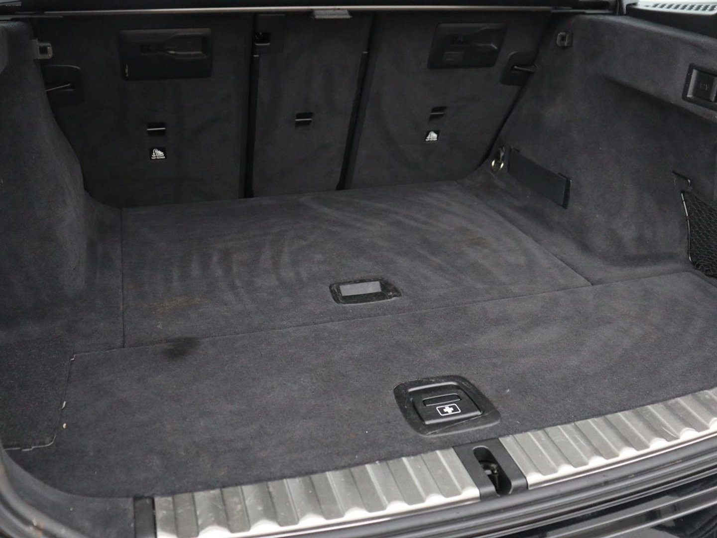 BMW 3-serie 320i Executive Edition | Panoramadak | Carplay | Navigatie | Live Cockpit | Full LED | Parkeerhulp | Cruise control | Climate control