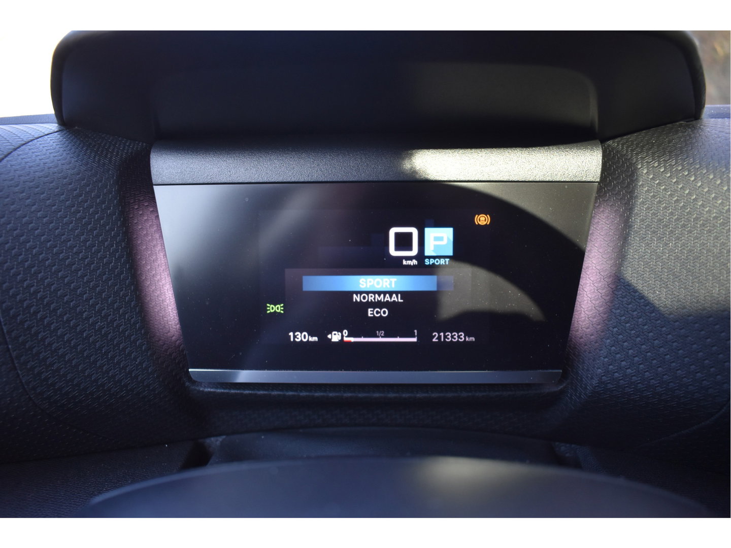 Citroën C4 1.2 Puretech Shine | WINTERBANDEN + LM WIELEN | NL-AUTO | BOEKJES | NAP EN ONDERHOUDSHISTORIE