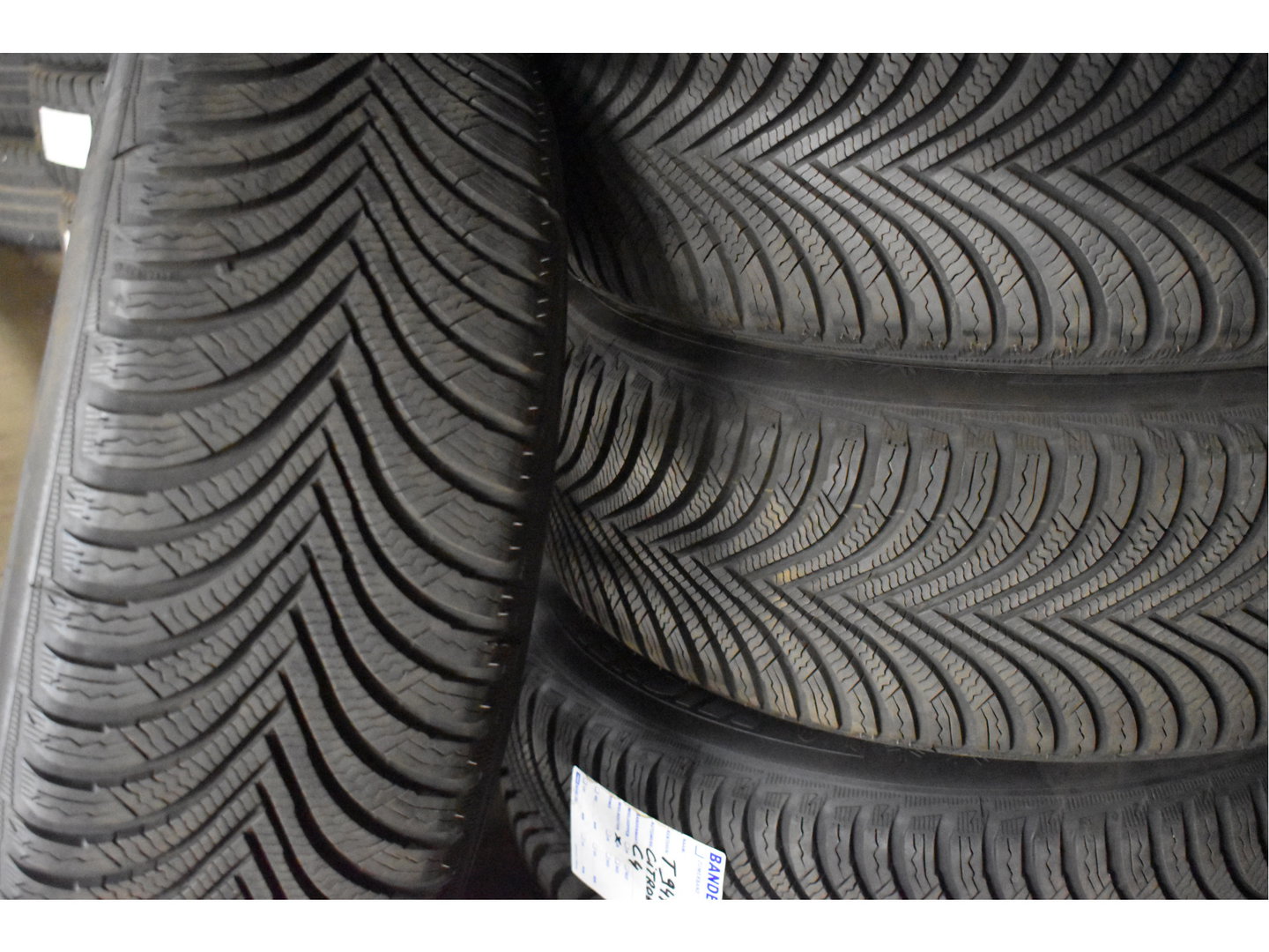 Citroën C4 1.2 Puretech Shine | WINTERBANDEN + LM WIELEN | NL-AUTO | BOEKJES | NAP EN ONDERHOUDSHISTORIE