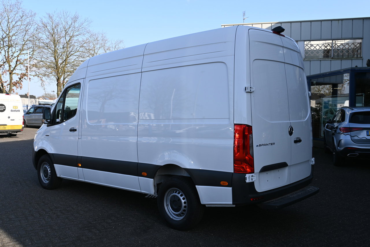 Mercedes-Benz eSprinter