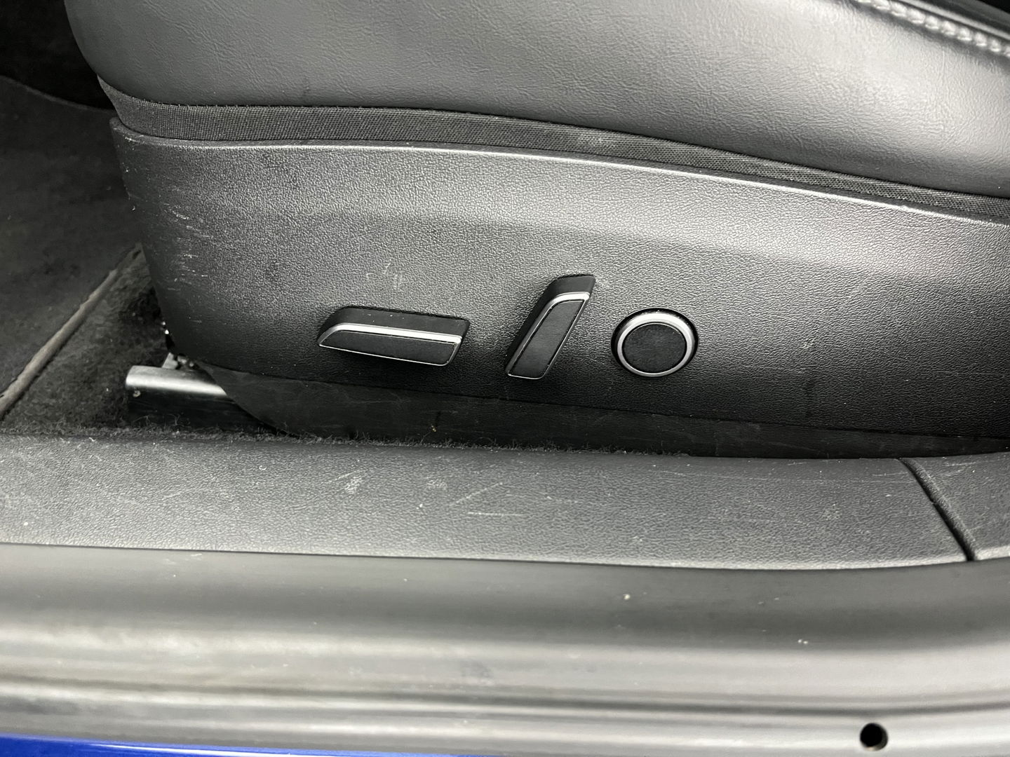 Tesla Model 3 Standard RWD Plus 60 kWh [ 3-Fase ] (INCL-BTW) Aut. *PANO | AUTOPILOT | LEATHER | KEYLESS | FULL-LED | MEMORY-PACK | TOPVIEW | DAB | CARPLAY | DIGI-COCKPIT | LANE-ASSIST | COMFORTSEATS | 19"ALU*