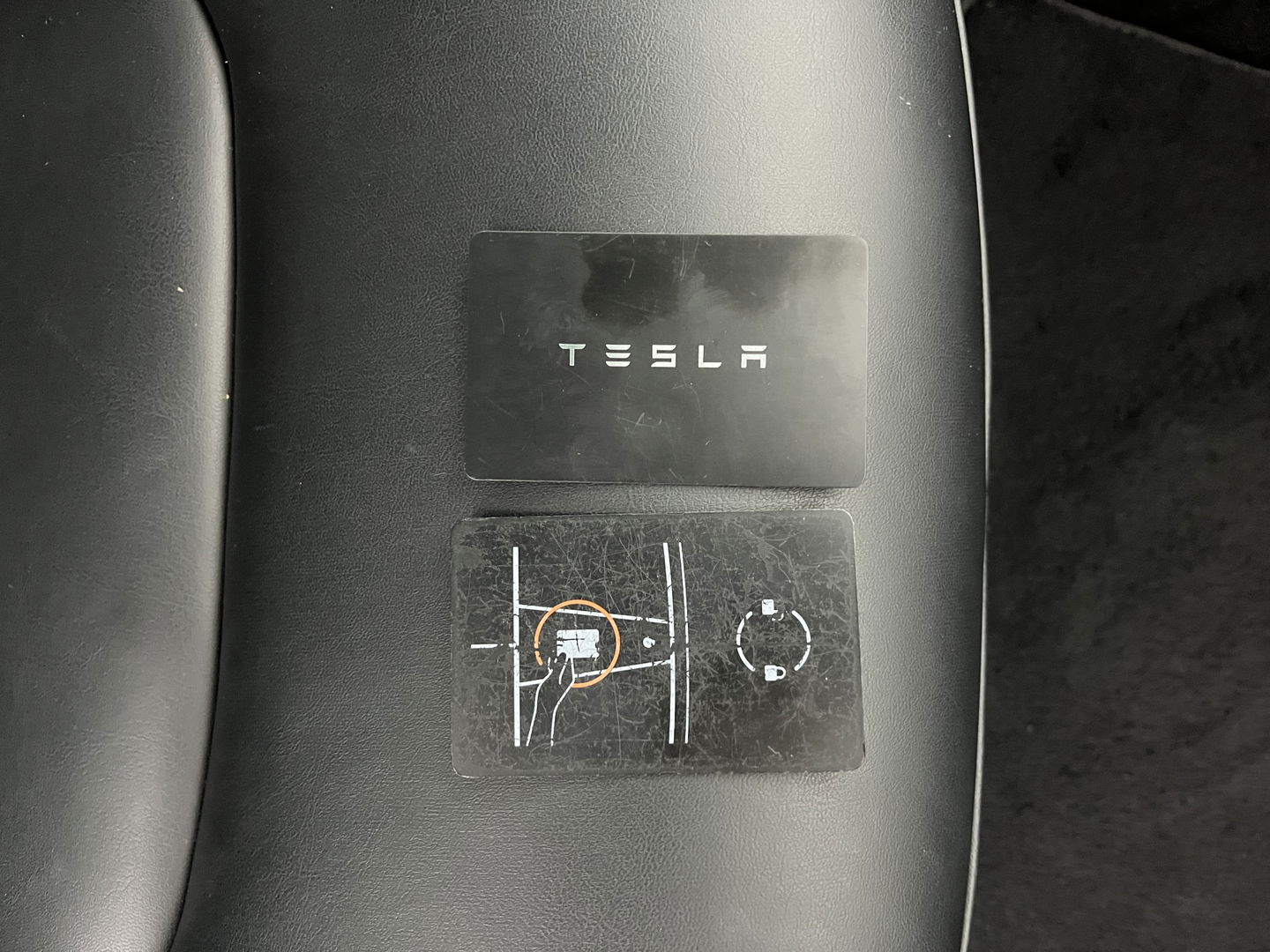 Tesla Model 3 Standard RWD Plus 60 kWh [ 3-Fase ] (INCL-BTW) Aut. *PANO | AUTOPILOT | LEATHER | KEYLESS | FULL-LED | MEMORY-PACK | TOPVIEW | DAB | CARPLAY | DIGI-COCKPIT | LANE-ASSIST | COMFORTSEATS | 19"ALU*