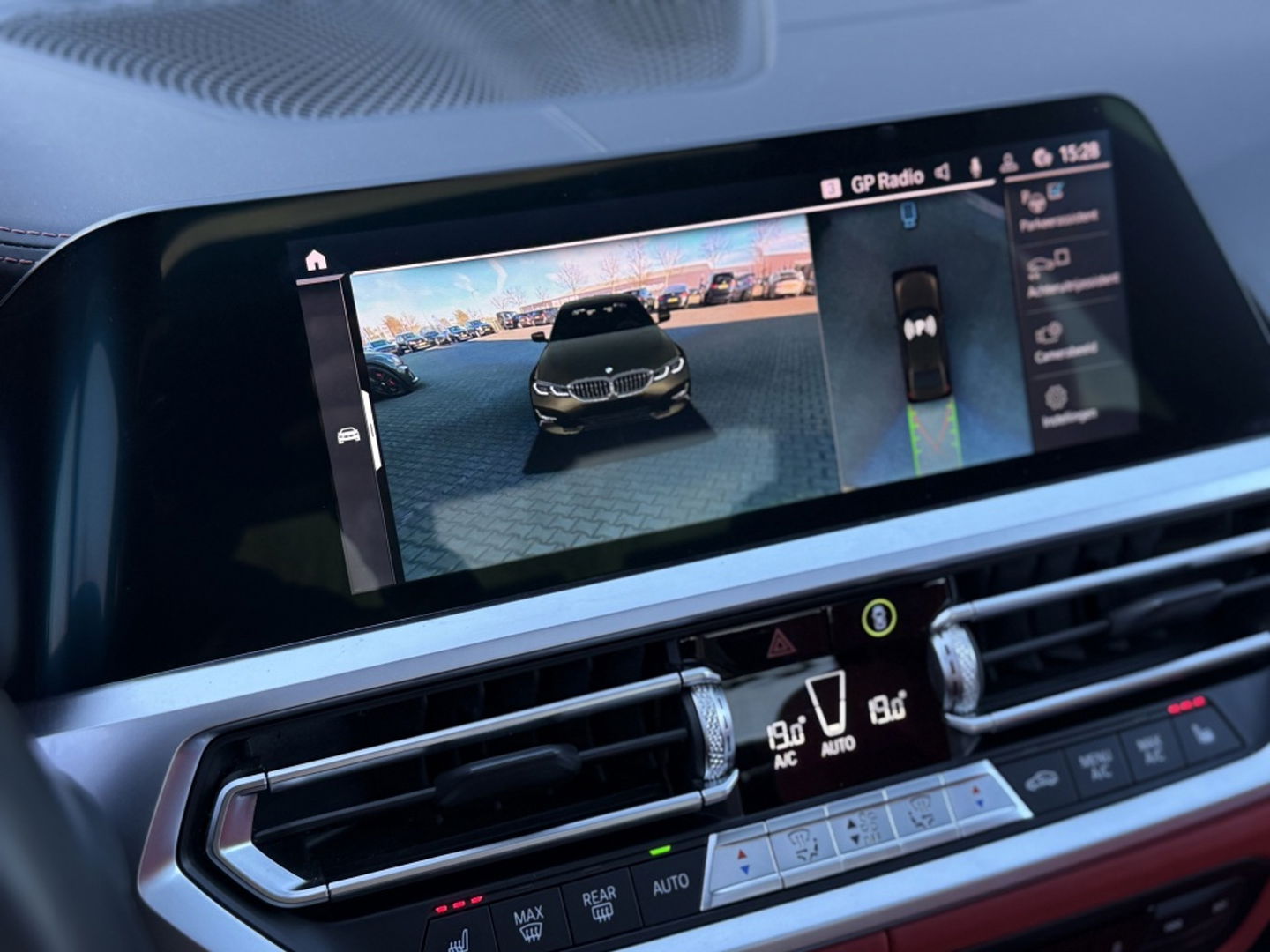 BMW 3-serie 330e 292PK / High Executive / Individual / Luxury Line