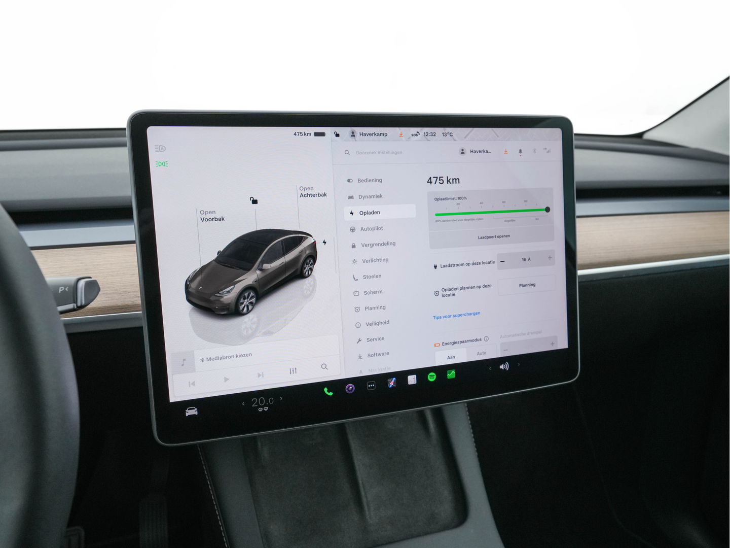 Tesla Model Y Long Range AWD 75 kWh [ 3-Fase-11kW ] {SOH-87%} (INCL-BTW) Aut. *PANO | AUTO-PILOT | LEATHER | NAVI-FULLMAP | MATRIX-LED | KEYLESS | CAMERA | DAB+ | HEATED-COMFORTSEATS | PRIVACY-GLASS | TOPVIEW |  19''ALU*