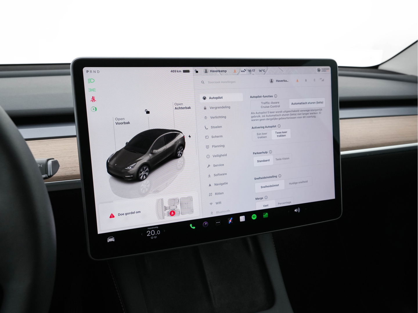 Tesla Model Y Long Range AWD 75 kWh [ 3-Fase-11kW ] {SOH-87%} (INCL-BTW) Aut. *PANO | AUTO-PILOT | LEATHER | NAVI-FULLMAP | MATRIX-LED | KEYLESS | CAMERA | DAB+ | HEATED-COMFORTSEATS | PRIVACY-GLASS | TOPVIEW |  19''ALU*