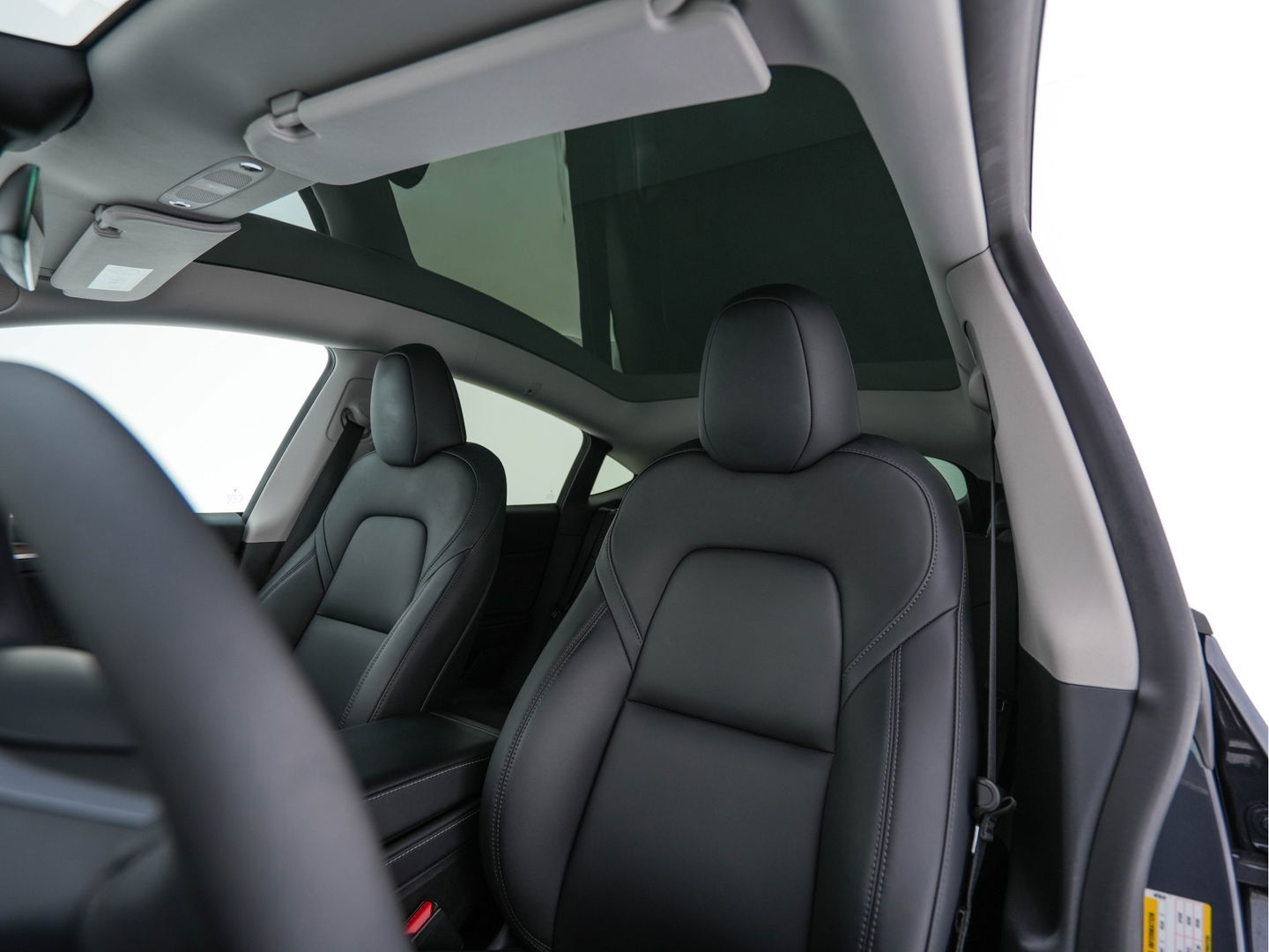 Tesla Model Y Long Range AWD 75 kWh [ 3-Fase-11kW ] {SOH-87%} (INCL-BTW) Aut. *PANO | AUTO-PILOT | LEATHER | NAVI-FULLMAP | MATRIX-LED | KEYLESS | CAMERA | DAB+ | HEATED-COMFORTSEATS | PRIVACY-GLASS | TOPVIEW |  19''ALU*