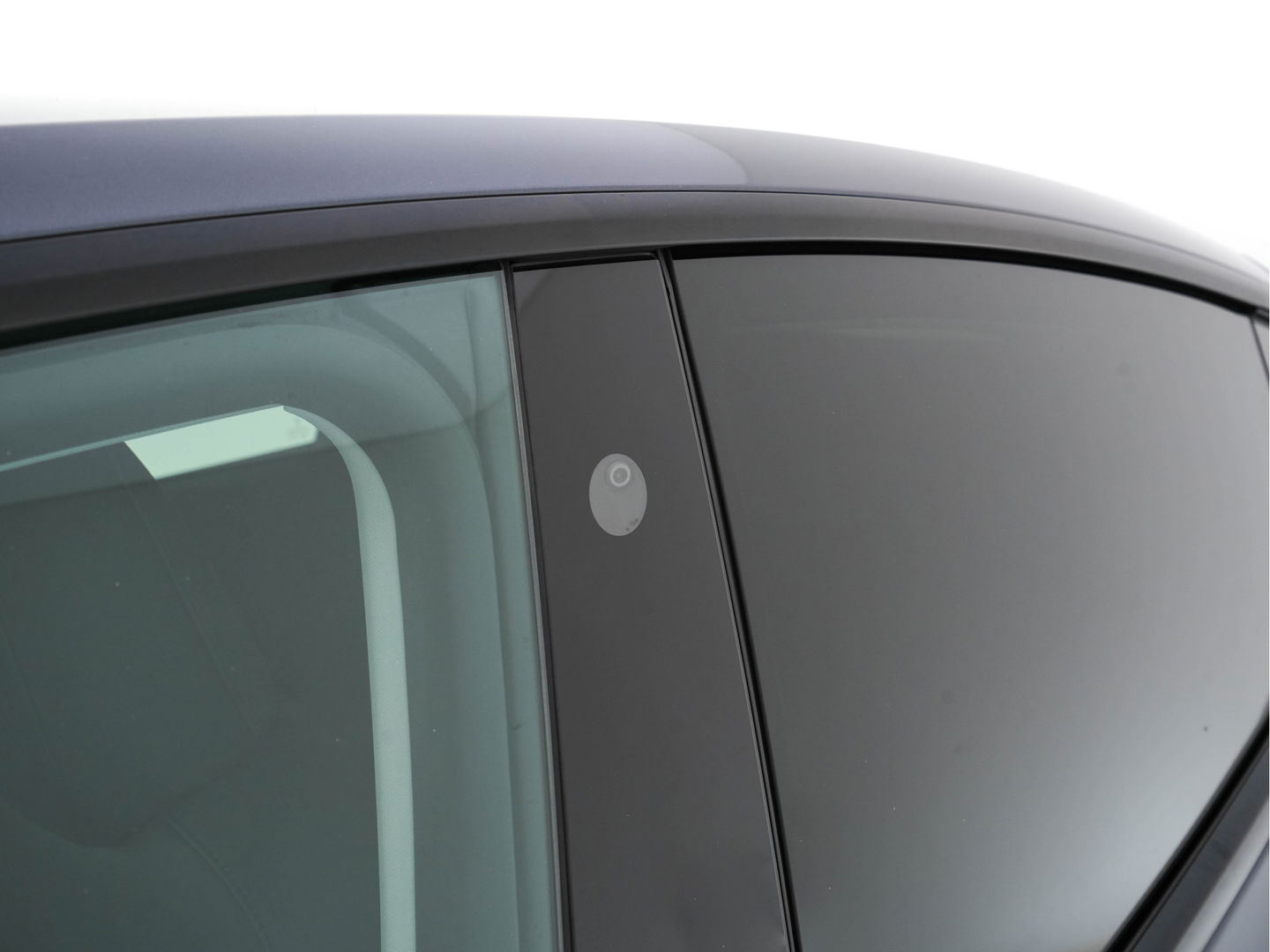 Tesla Model Y Long Range AWD 75 kWh [ 3-Fase-11kW ] {SOH-87%} (INCL-BTW) Aut. *PANO | AUTO-PILOT | LEATHER | NAVI-FULLMAP | MATRIX-LED | KEYLESS | CAMERA | DAB+ | HEATED-COMFORTSEATS | PRIVACY-GLASS | TOPVIEW |  19''ALU*