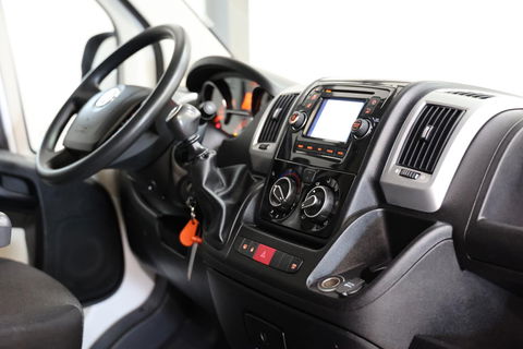 Fiat Ducato BAKWAGEN MEUBELBAK MET LAADKLEP