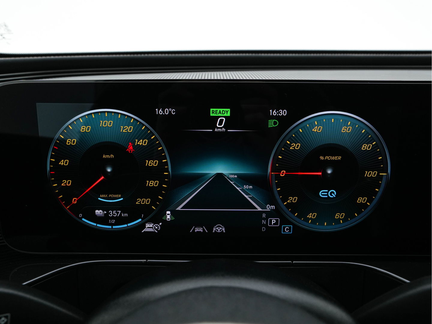 Mercedes-Benz EQC 400 4MATIC Business Solution Luxury 80 kWh {SOH-89%} (INCL.BTW) Aut.*LEATHER | FULL-LED | DISTRONIC | BLINDSPOT | HEATED-COMFORTSEATS | DIGI-WIDESCREEN | DAB+ | KEYLESS | AMBIENTLIGHT | NAVI-FULLMAP | ECC | PRIVACY-GLASS | PDC | 20''ALU*