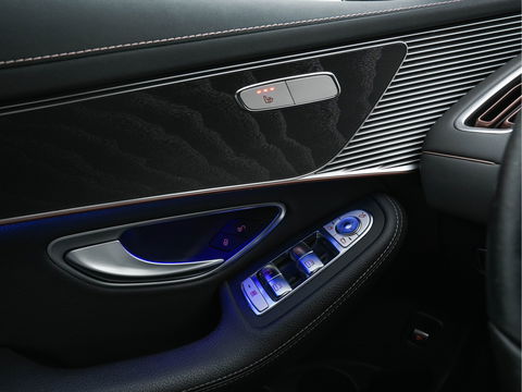 Mercedes-Benz EQC 400 4MATIC Business Solution Luxury 80 kWh {SOH-89%} (INCL.BTW) Aut.*LEATHER | FULL-LED | DISTRONIC | BLINDSPOT | HEATED-COMFORTSEATS | DIGI-WIDESCREEN | DAB+ | KEYLESS | AMBIENTLIGHT | NAVI-FULLMAP | ECC | PRIVACY-GLASS | PDC | 20''ALU*