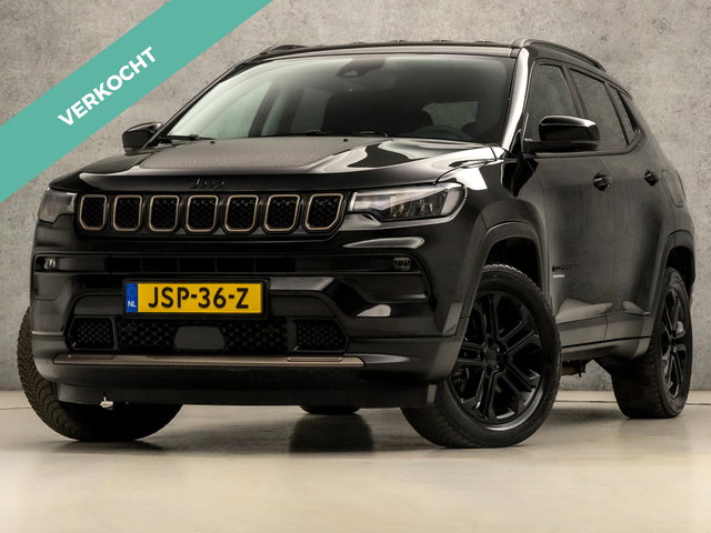 Jeep Compass - 4xe 240 Plug-in Hybrid Electric Trailhawk 240Pk automaat (VIRTUAL COCKPIT, APPLE CARPLAY, GROOT NAVI, CAMERA, LEDER, SPORTSTOELEN, TREKHAAK, ADAPTIVE CRUISE, KEYLESS, NIEUWSTAAT)