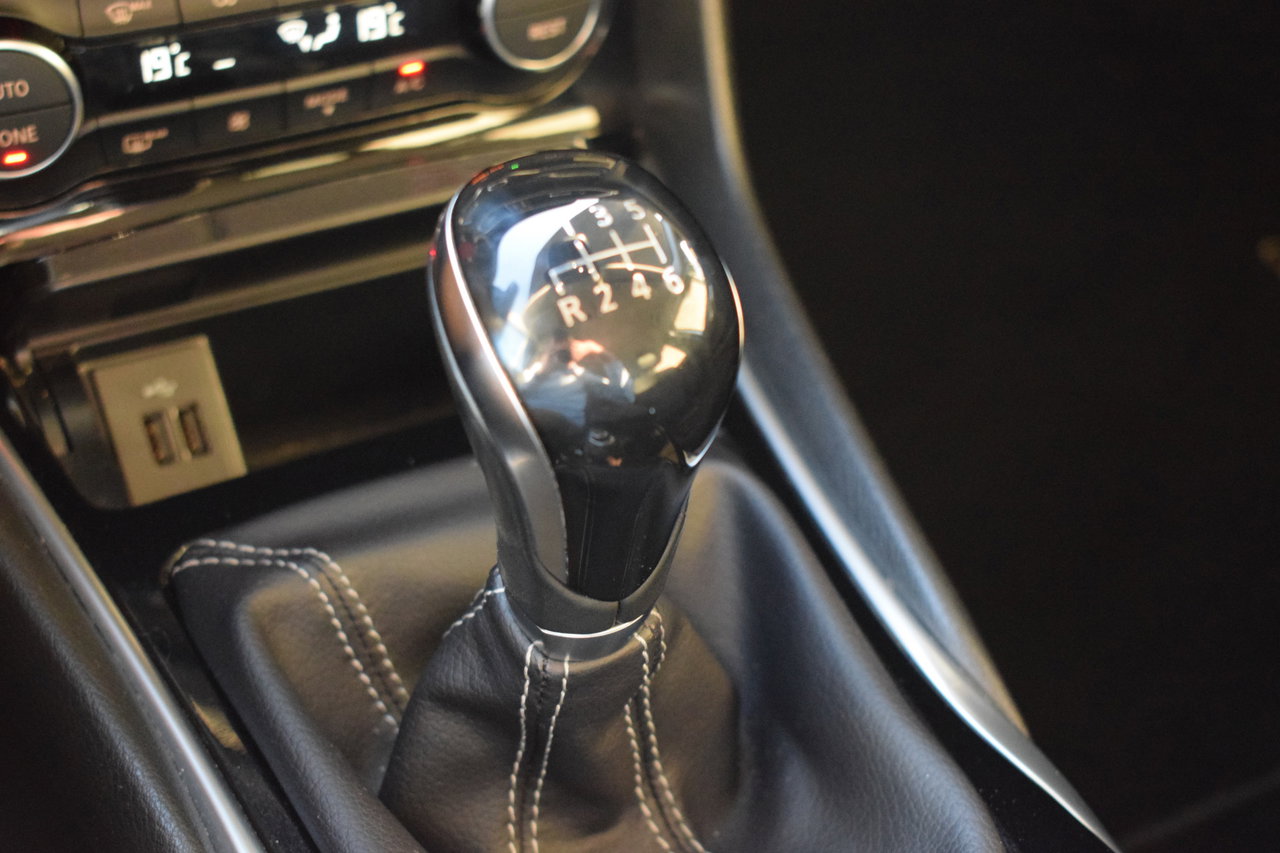 Infiniti Q