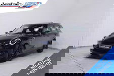 MINI Clubman - Mini 2.0 Cooper D Business Edition 1e eigen. NAP lederen bekleding DAB-ontvangst aplle-carplay Panodak sportstoelen stoelverwarming comfort-pack verwarmde-voorruit key-less entry and startled-verlichting bleutooth cruise-controle climate-controle 17"-lmv