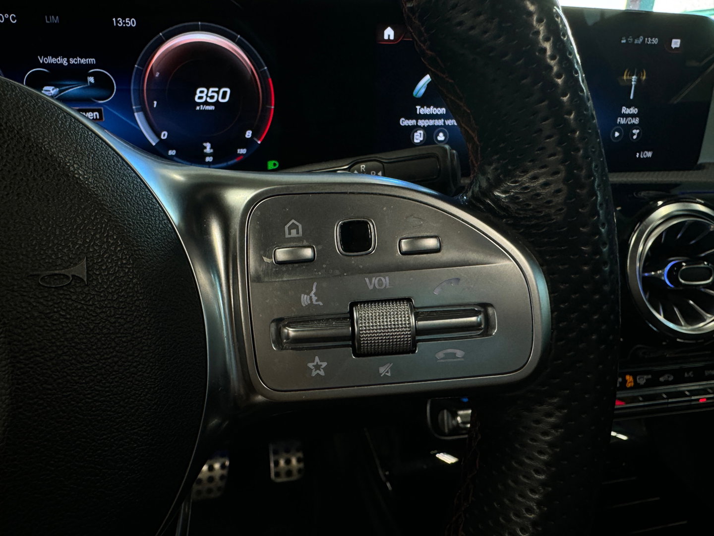 Mercedes-Benz CLA-Klasse 200 AMG Pano|Night|BTW|Sfeer|NAP