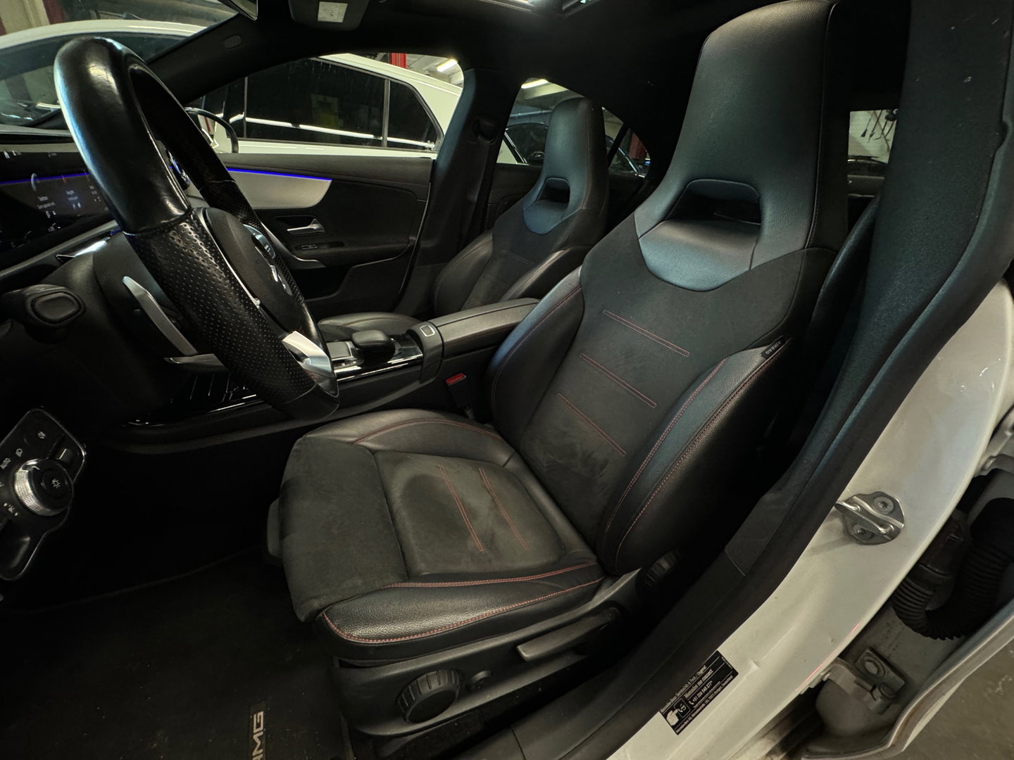 Mercedes-Benz CLA-Klasse 200 AMG Pano|Night|BTW|Sfeer|NAP