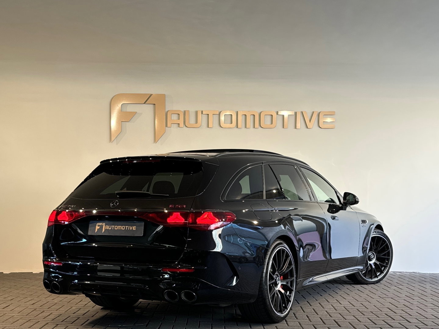 Mercedes-Benz E-Klasse Estate AMG 53 4M+ Edition 1 Pano|Kuip