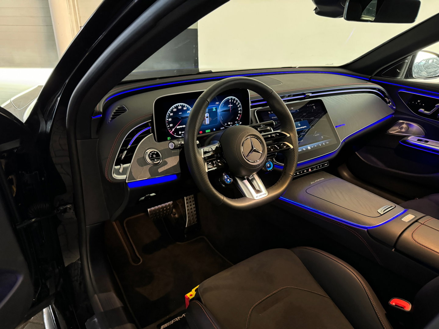 Mercedes-Benz E-Klasse Estate AMG 53 4M+ Edition 1 Pano|Kuip