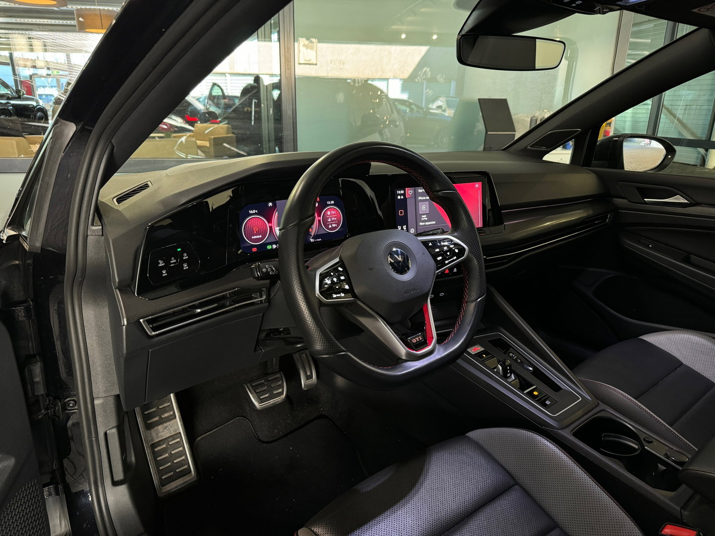 Volkswagen Golf 2.0 TSI GTI Clubsport Pano|Special|Memory|IQ