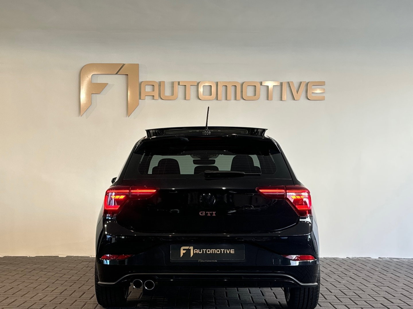 Volkswagen Polo 2.0 TSI GTI Pano|Beats|IQ|Camera|Mistlampen