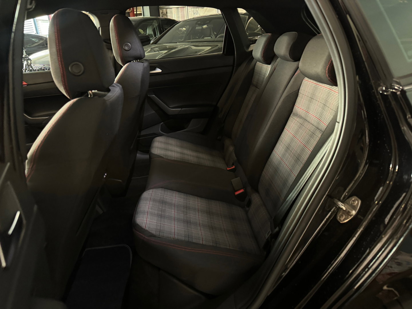 Volkswagen Polo 2.0 TSI GTI Pano|Beats|IQ|Camera|Mistlampen